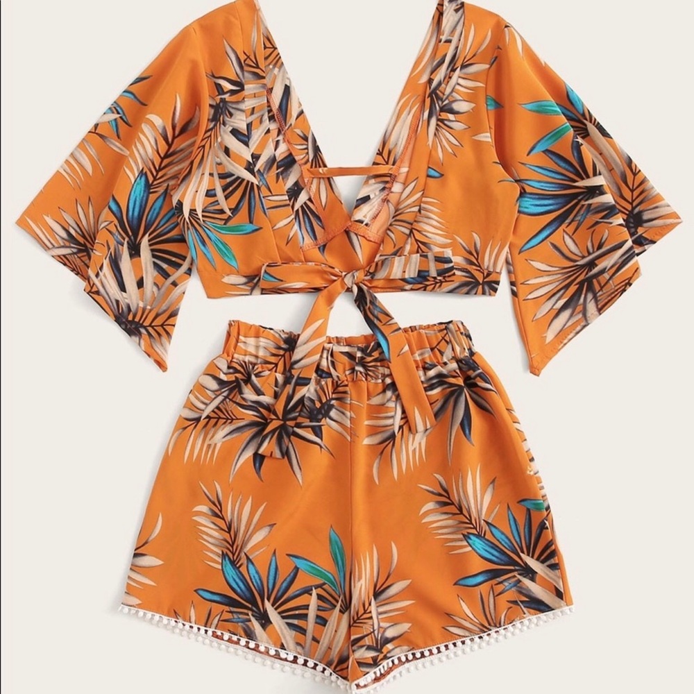 NWT Shein 2Pc Tropical Short Set in Mustard Orange